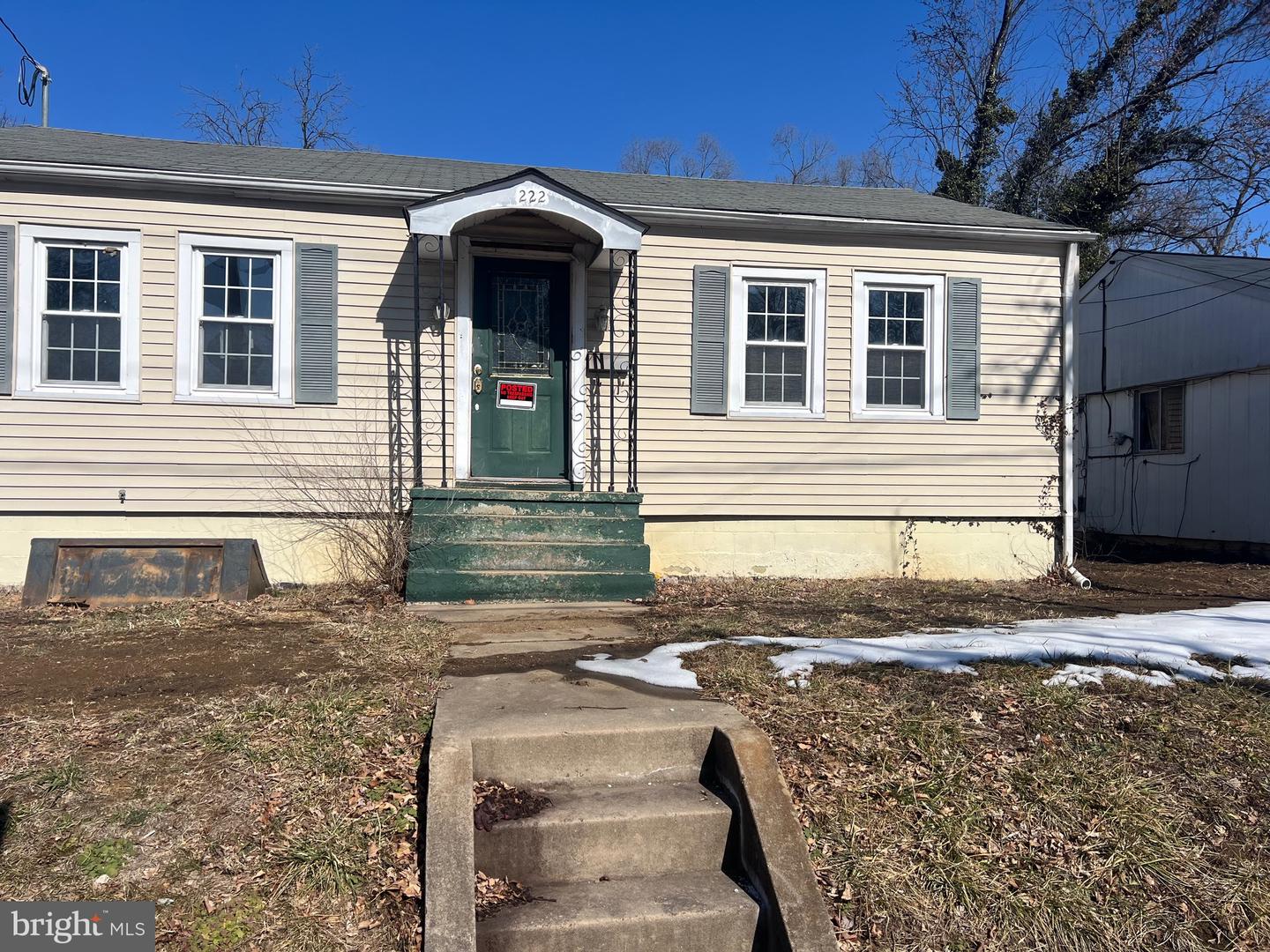 222 Liberty Avenue, Winchester