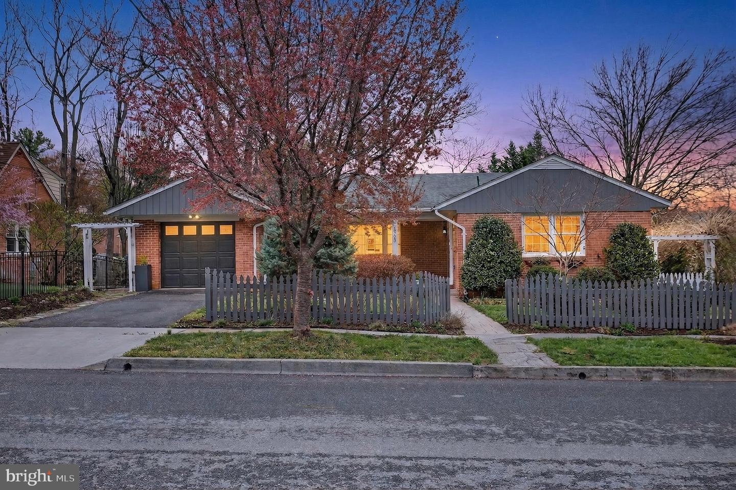 328 Sheridan Avenue, Winchester