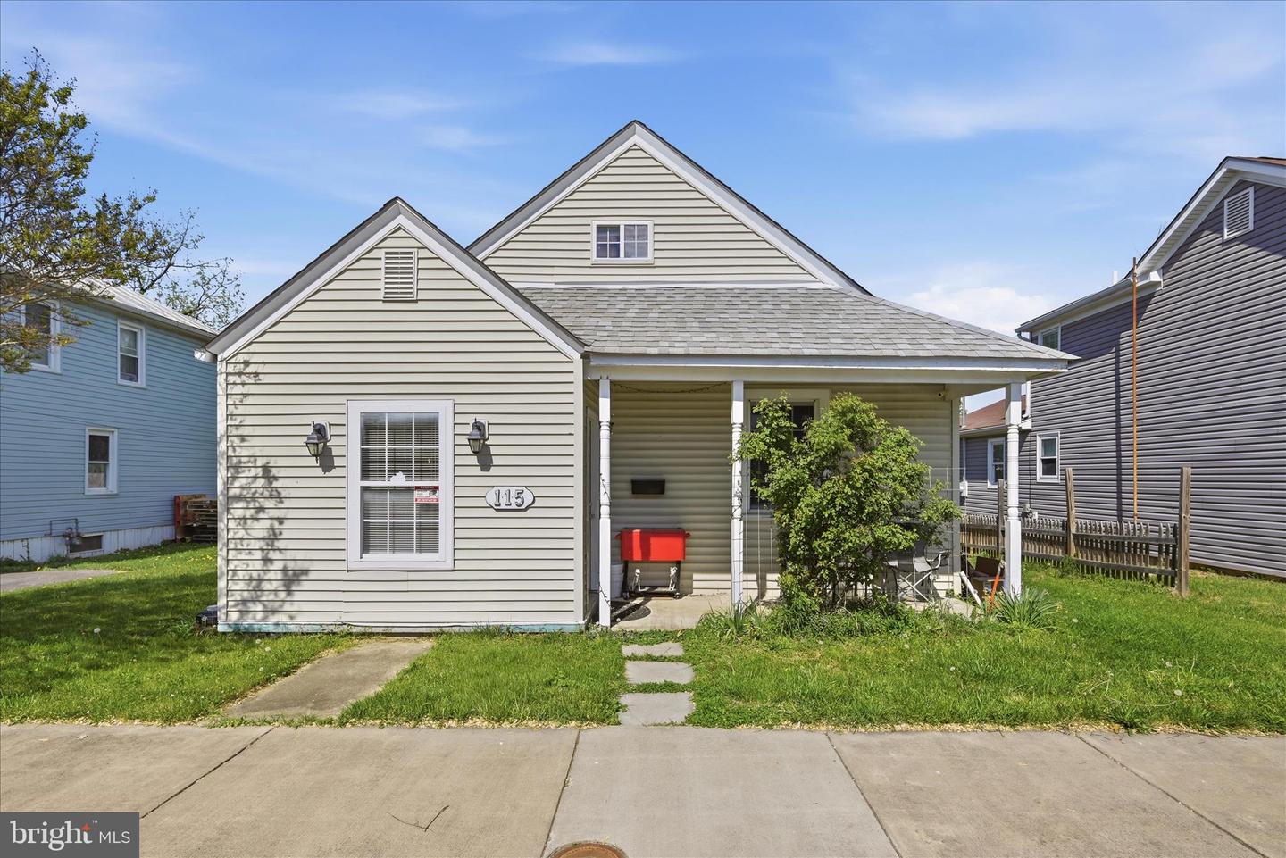 115 S Purcell Avenue