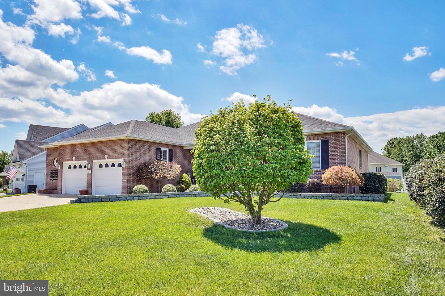 3013 Saratoga Drive, Winchester