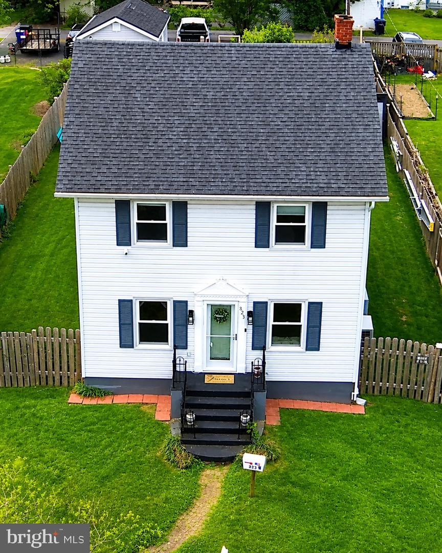 823 Woodland Avenue