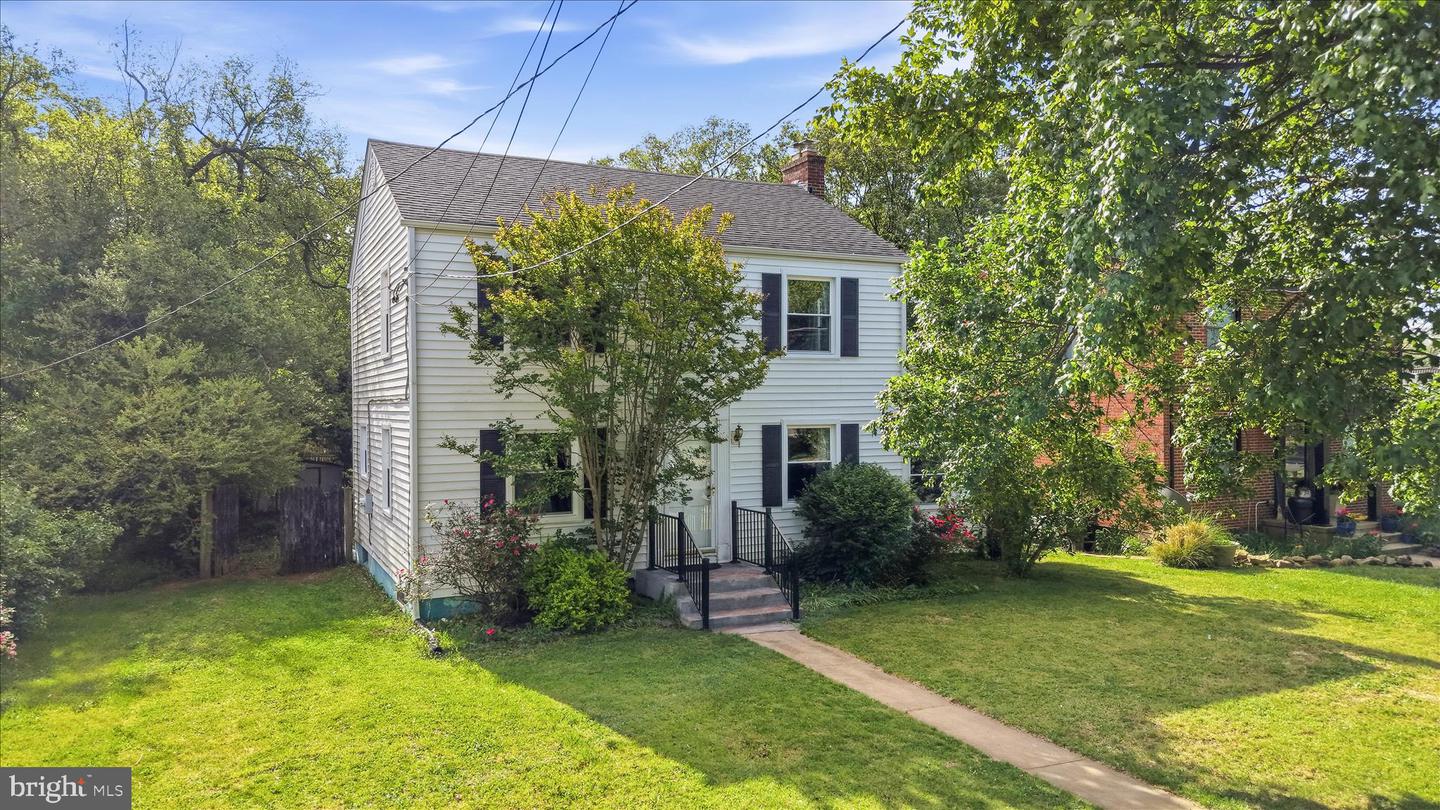 410 N Pleasant Valley Road, Winchester