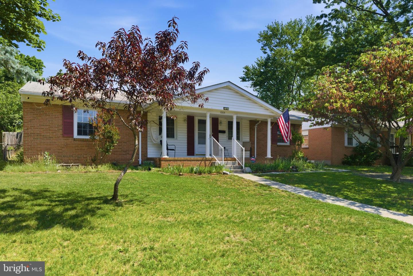 1004 Allen Drive, Winchester
