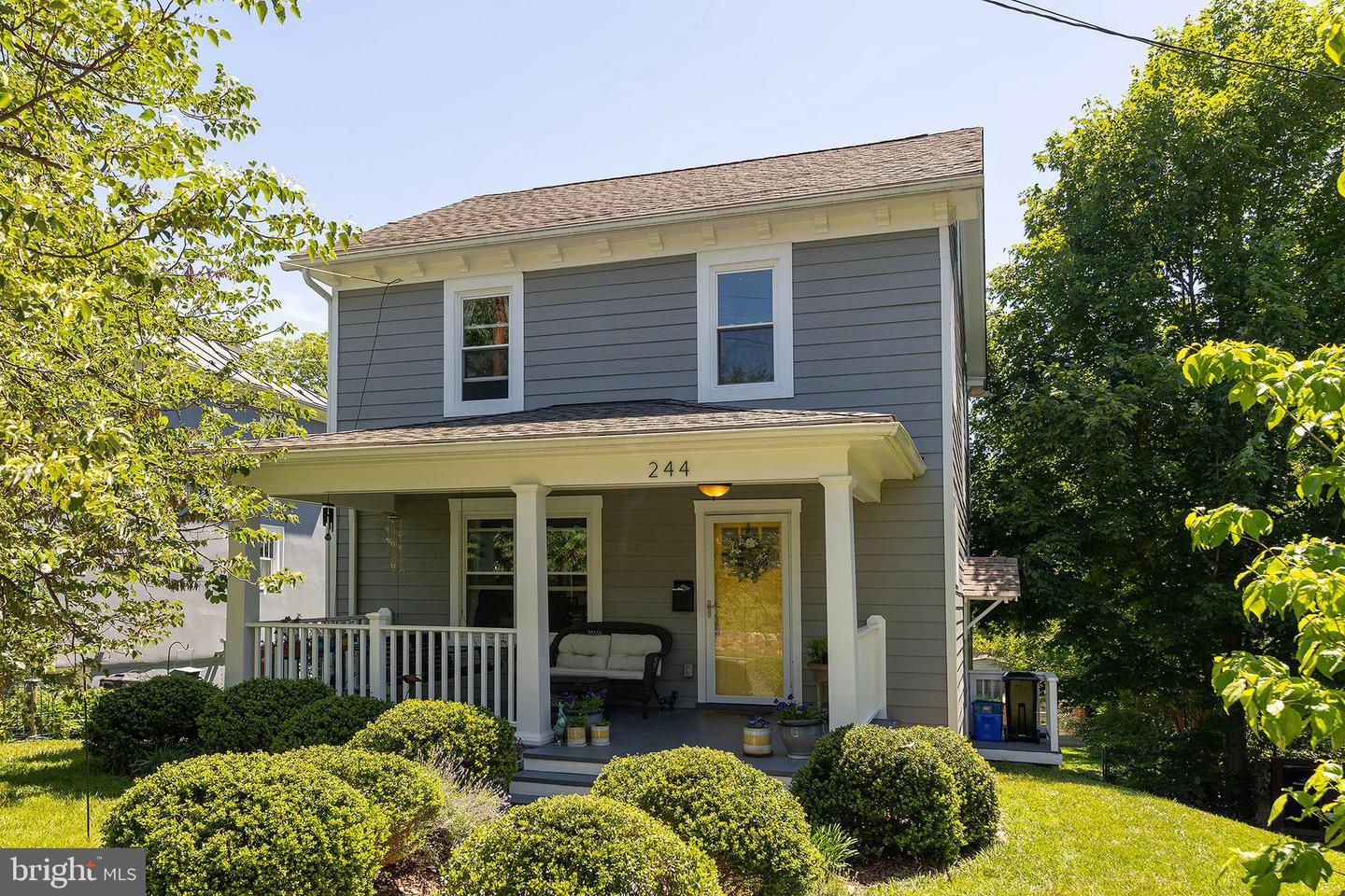 244 Parkway Street, Winchester