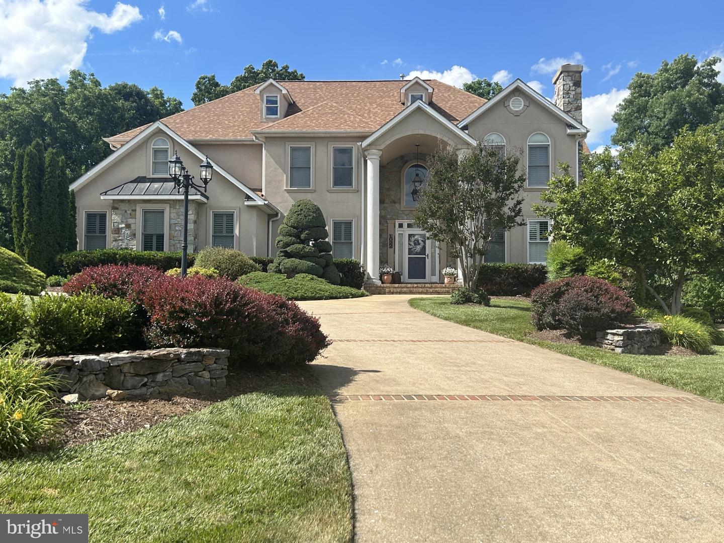 1022 Heth Place