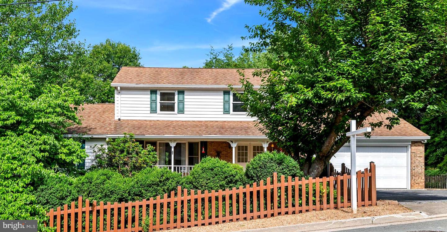 117 Henrico Road, Front Royal