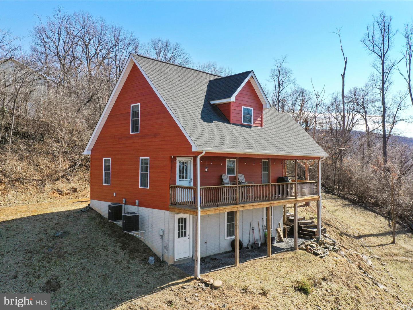 137 Reid Drive, Front Royal
