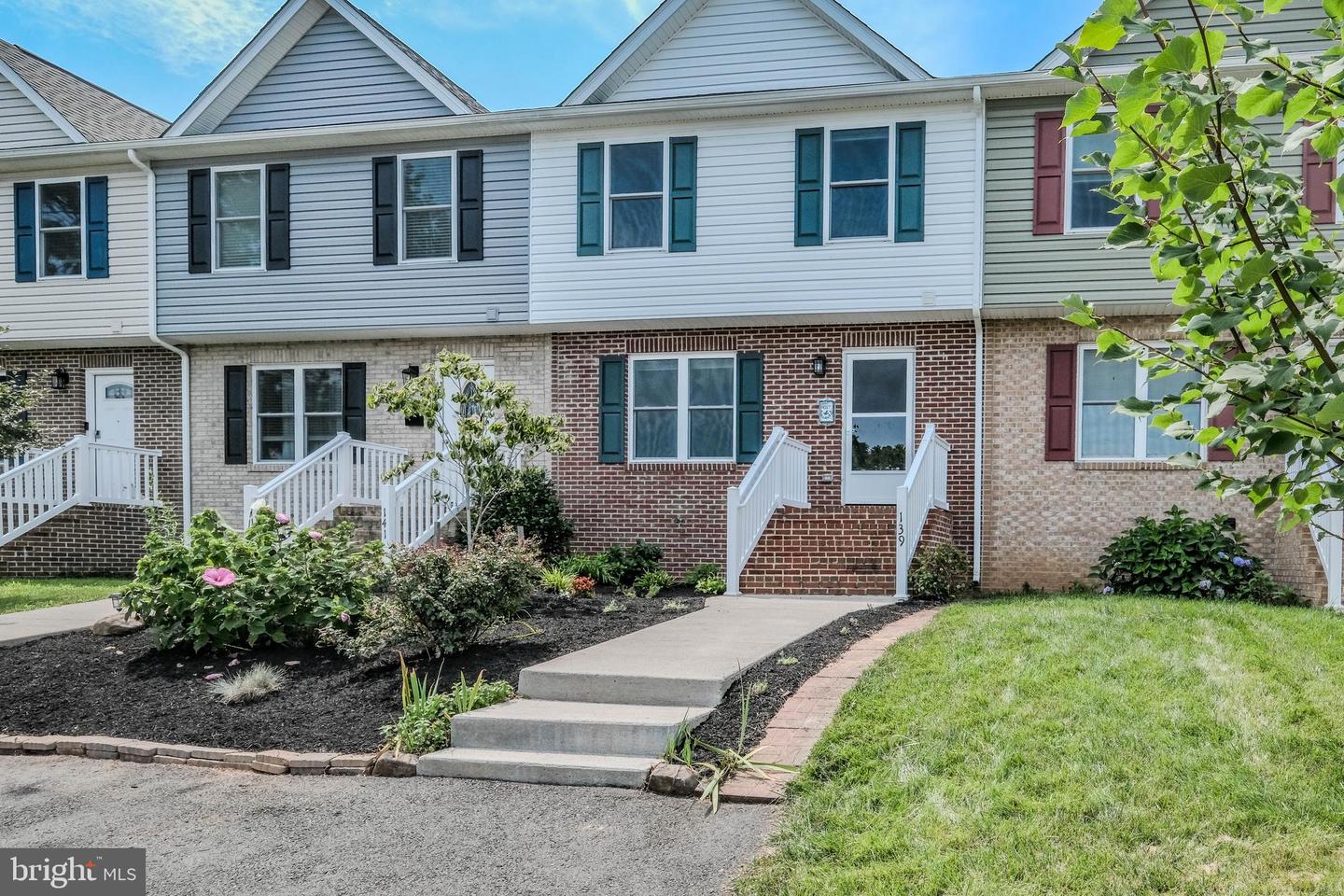 139 Steele Avenue, Front Royal