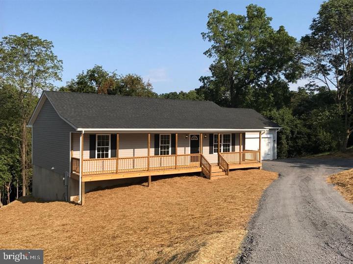 68 Tee Ct., Linden