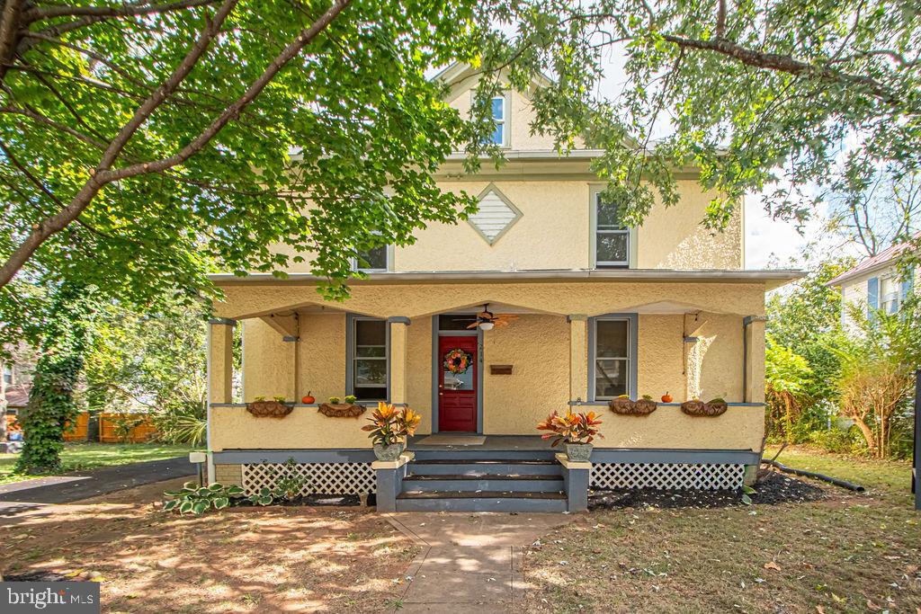 214 Lee Street, Front Royal