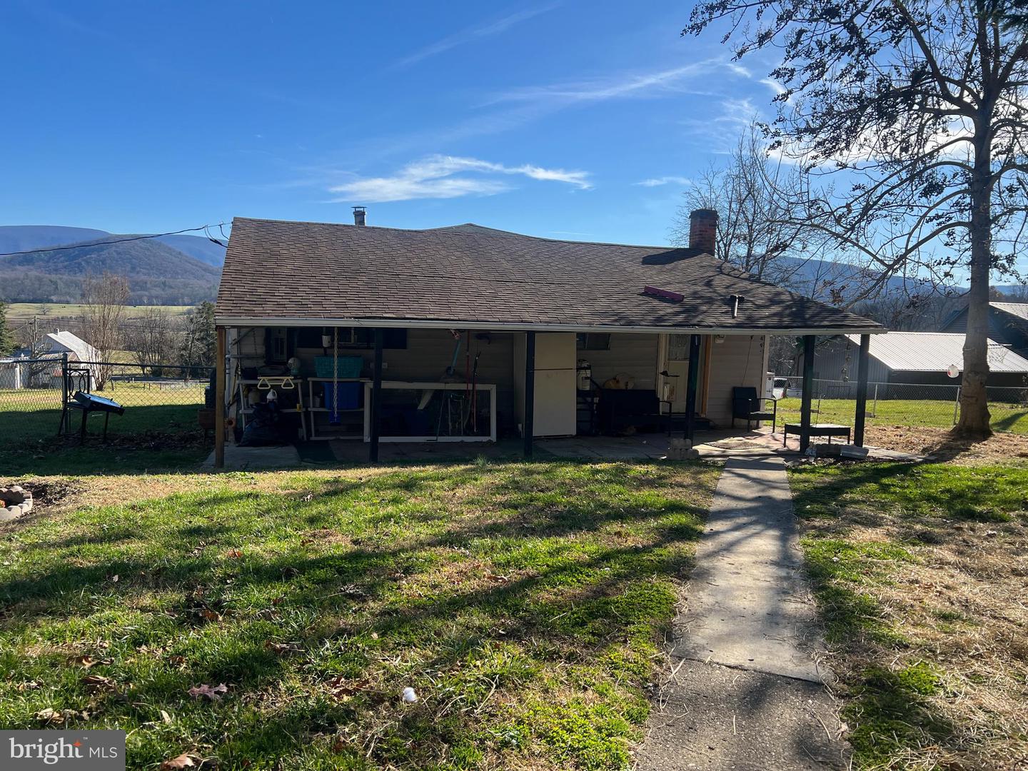 4493 Stonewall Jackson Highway, Bentonville