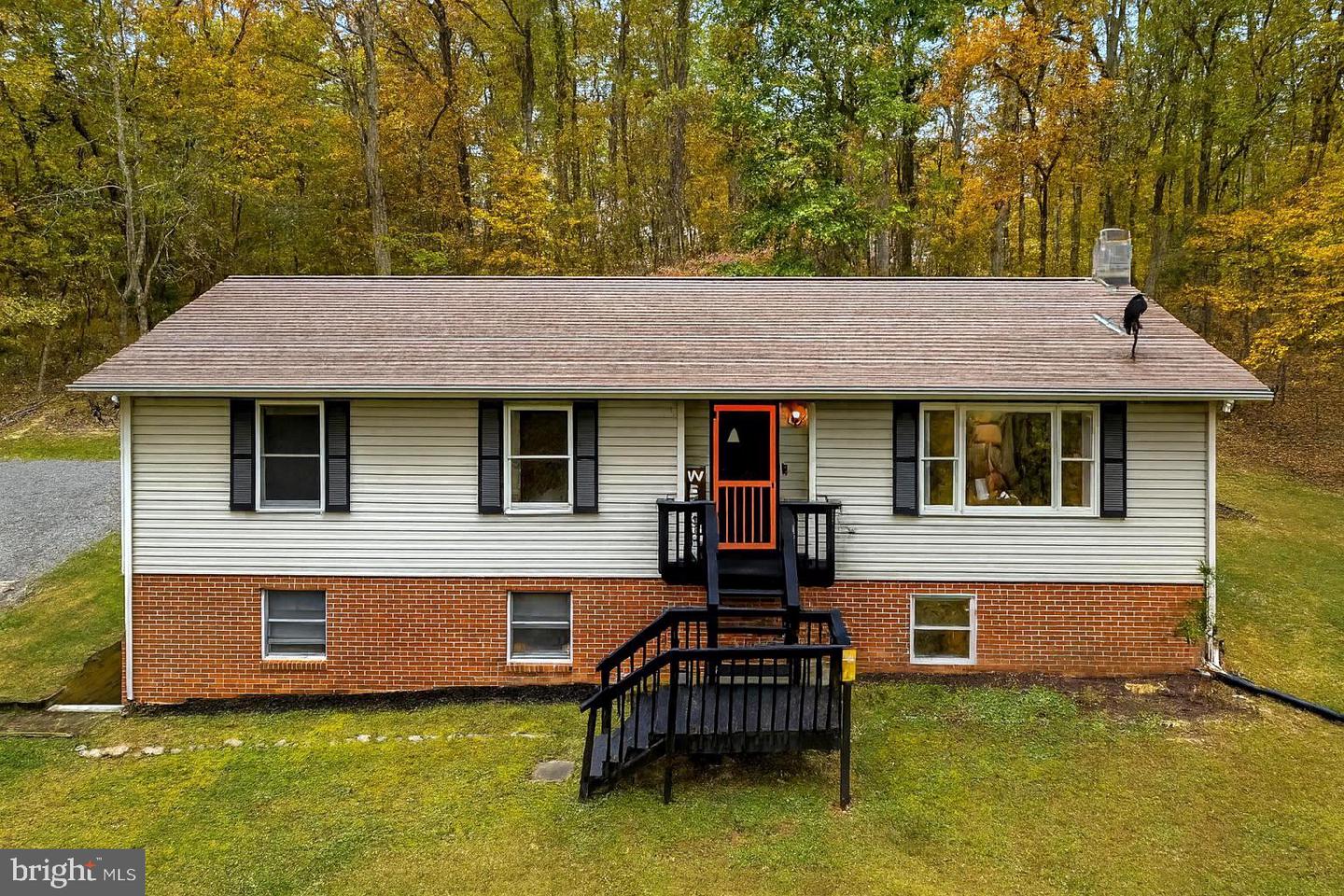 451 Lakeside Drive, Front Royal