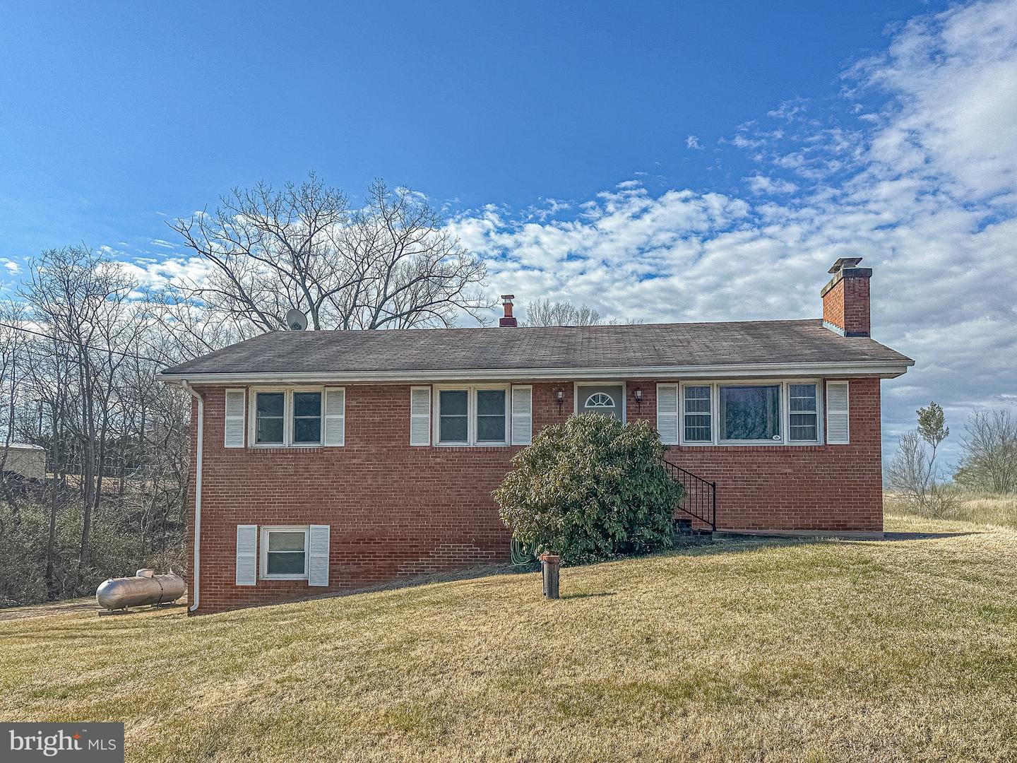 202 Poe Drive, Front Royal