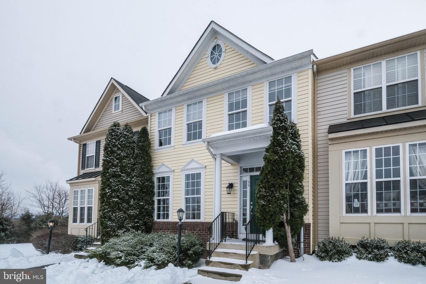11 Driver Square, Front Royal