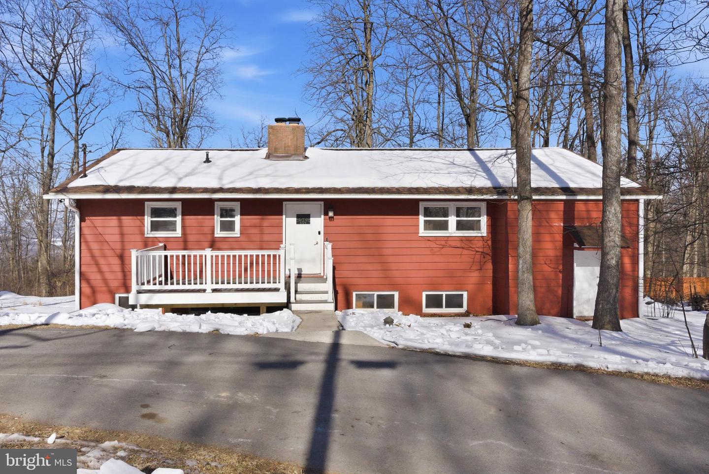 689 Ulysses Way, Linden