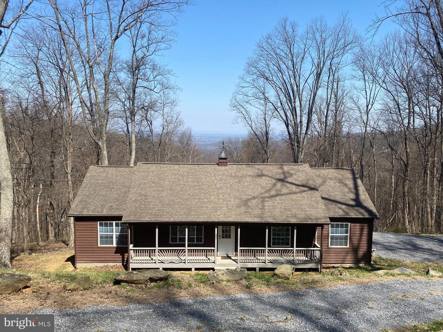 397 Parkside Road, Linden
