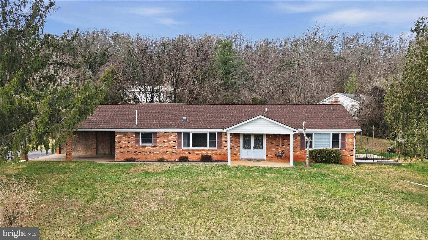 42 Dogwood Lane