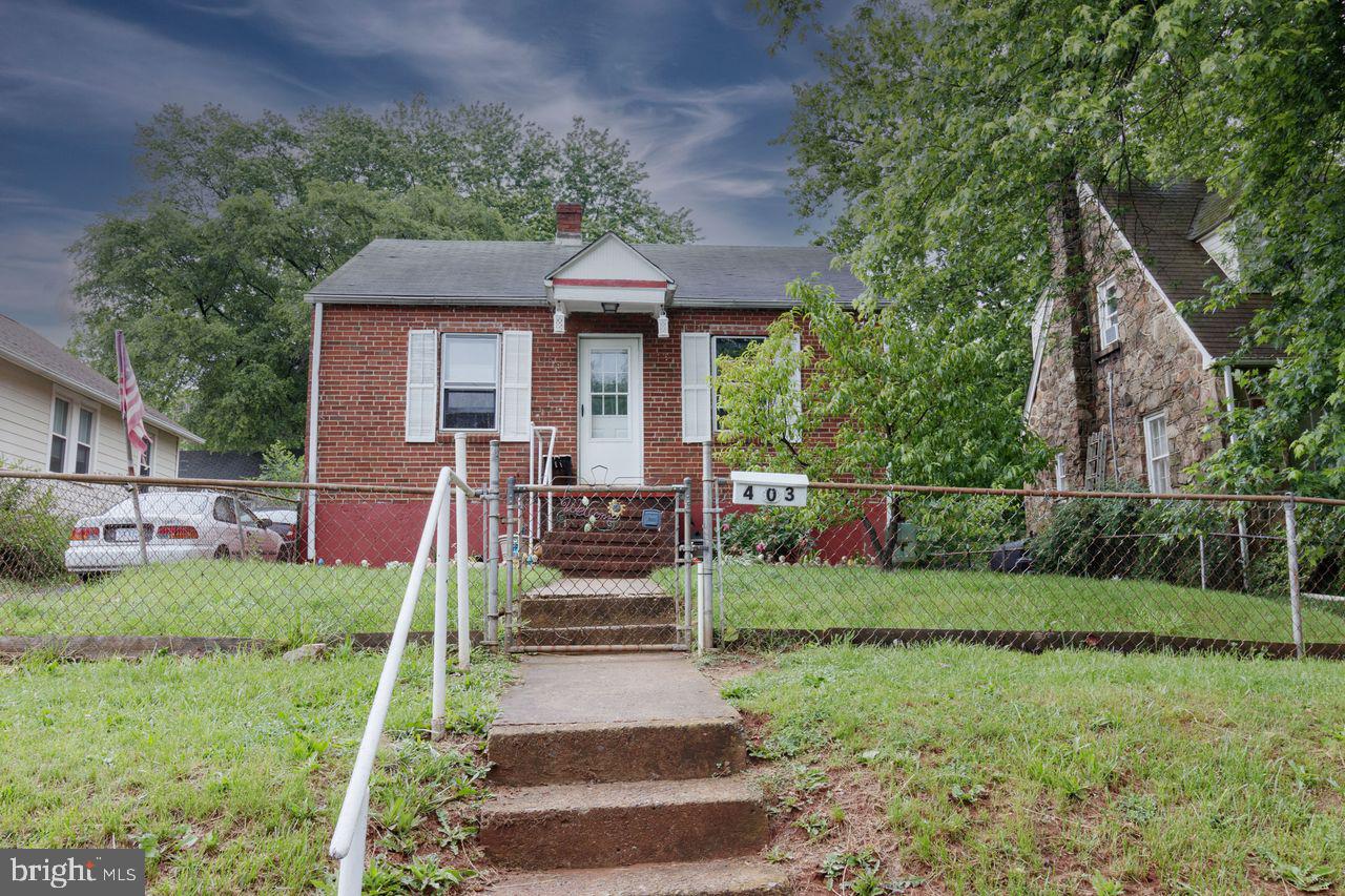 403 Kerfoot Avenue