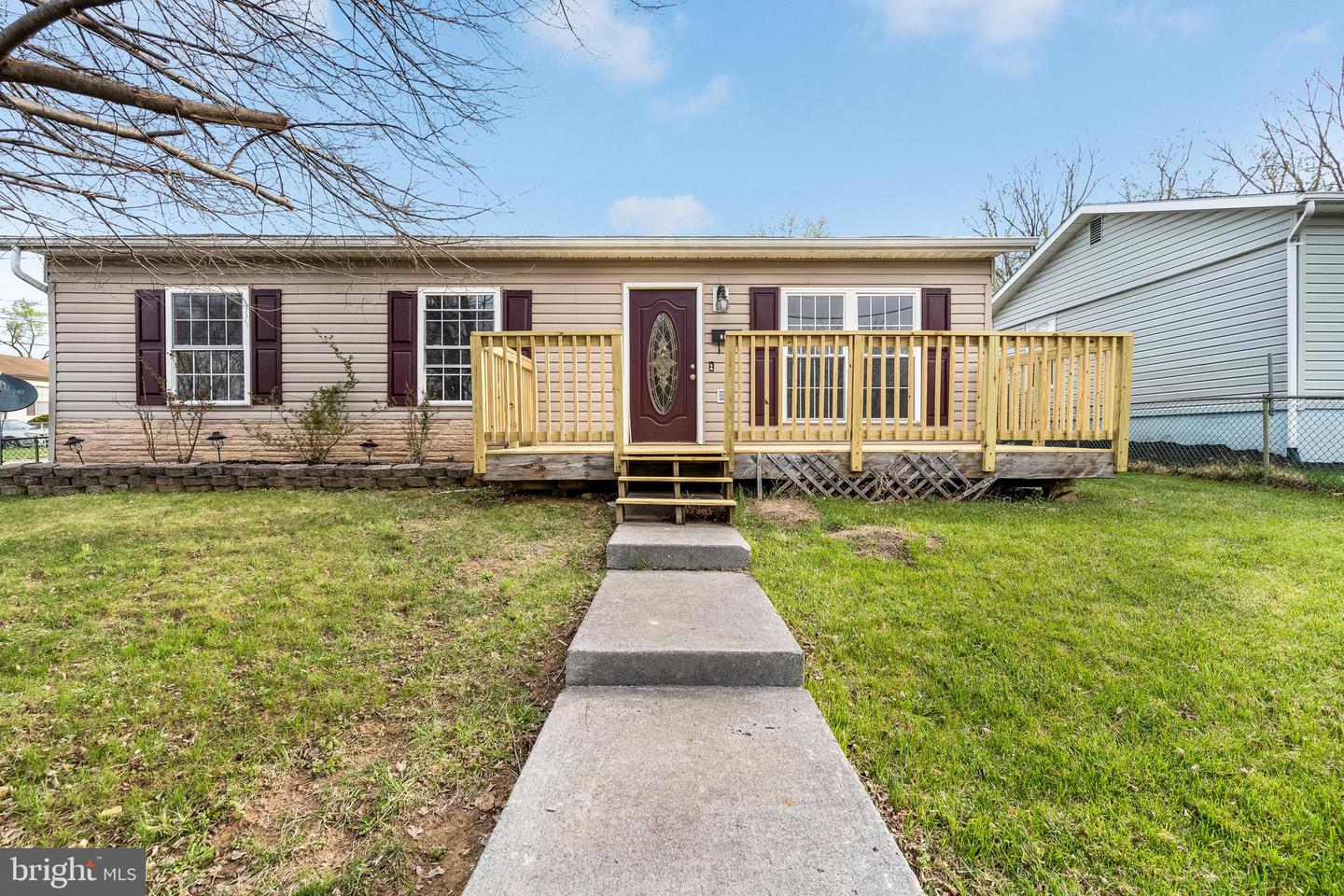 751 W 13th Street, Front Royal