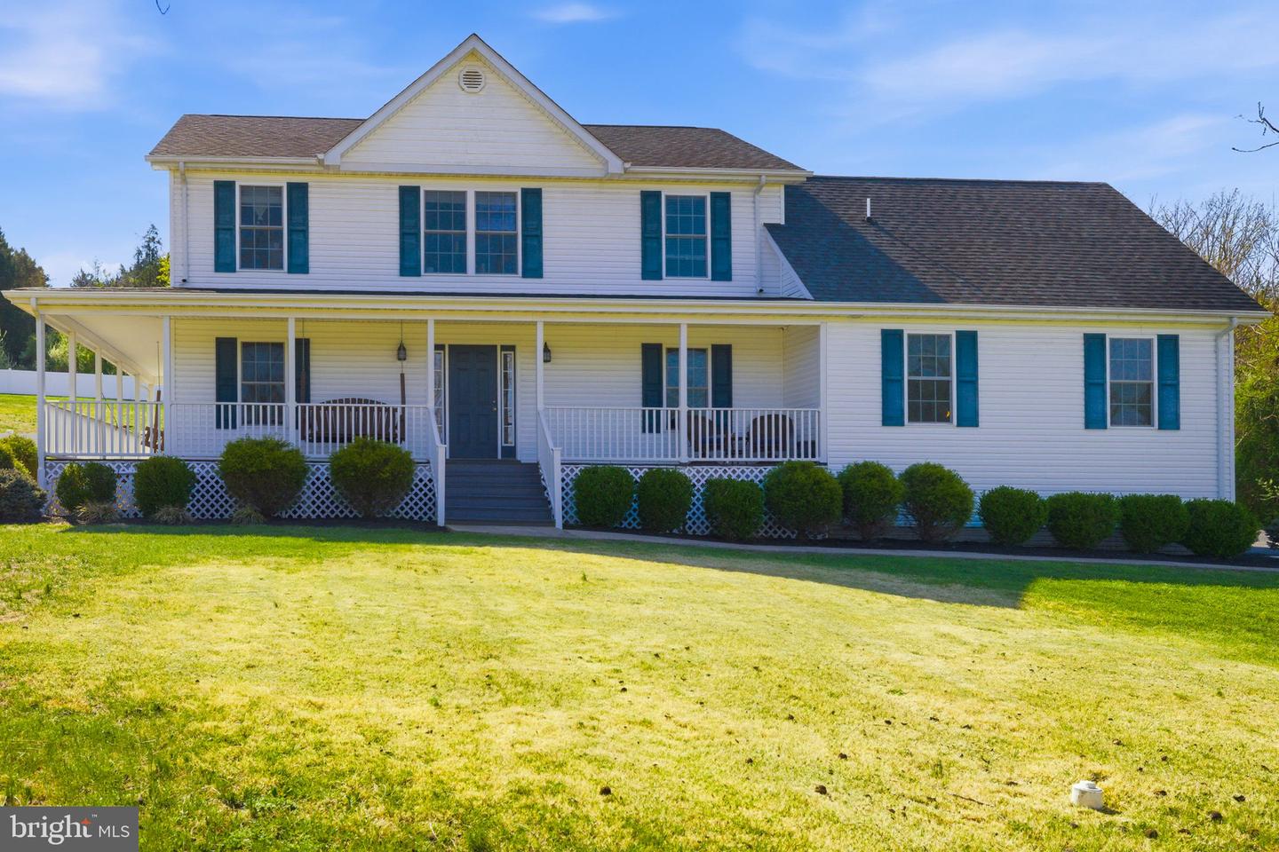 75 Oak Hill Drive, Front Royal