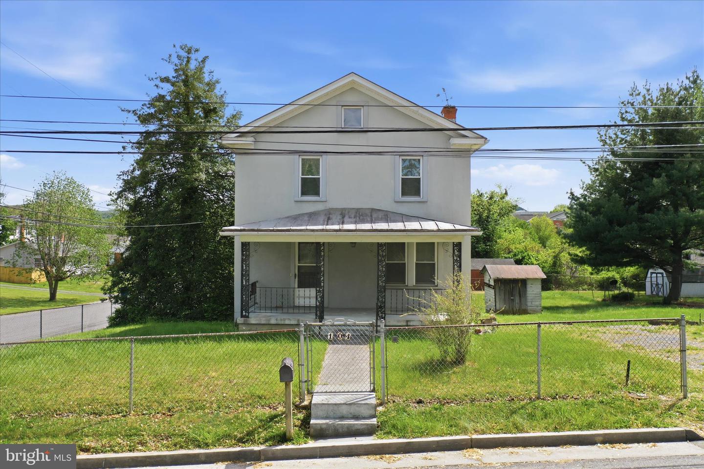 104 W 12th Street, Front Royal