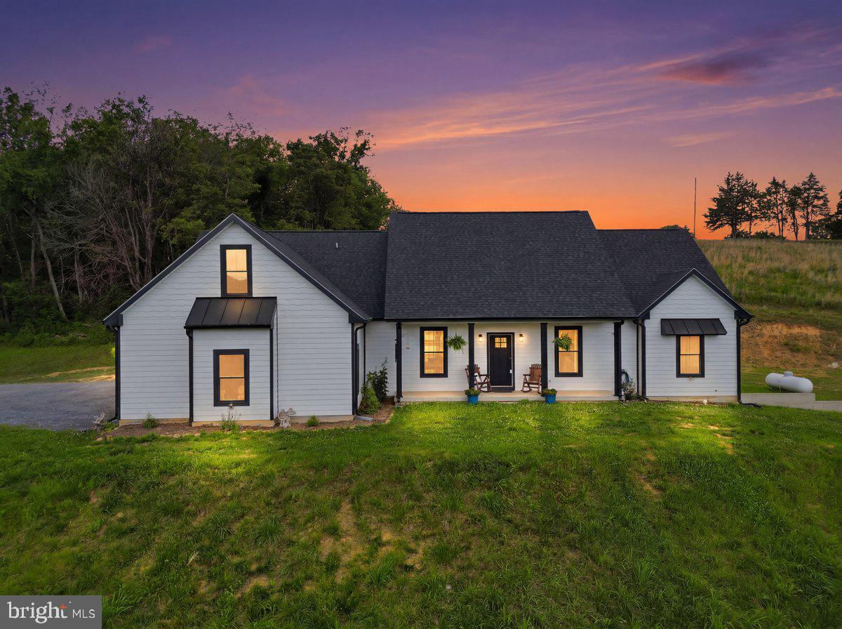 412 Cedar Hill Lane