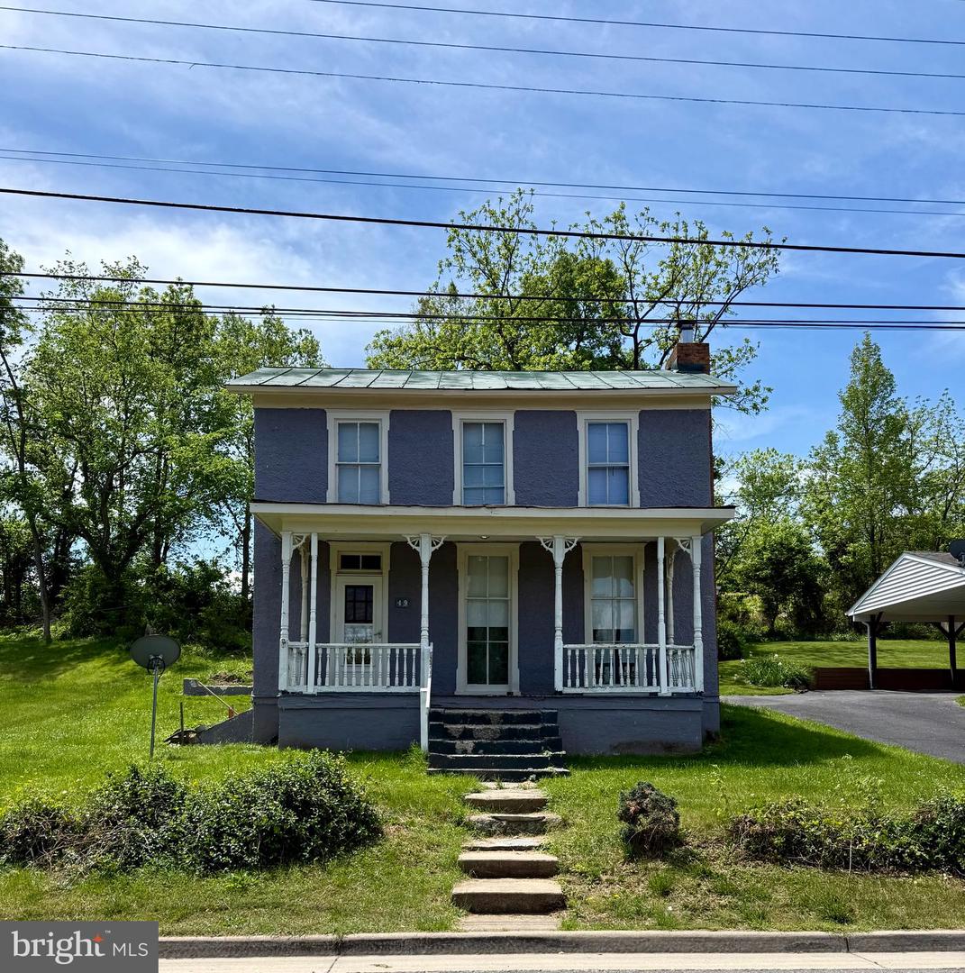 49 W Duck Street, Front Royal