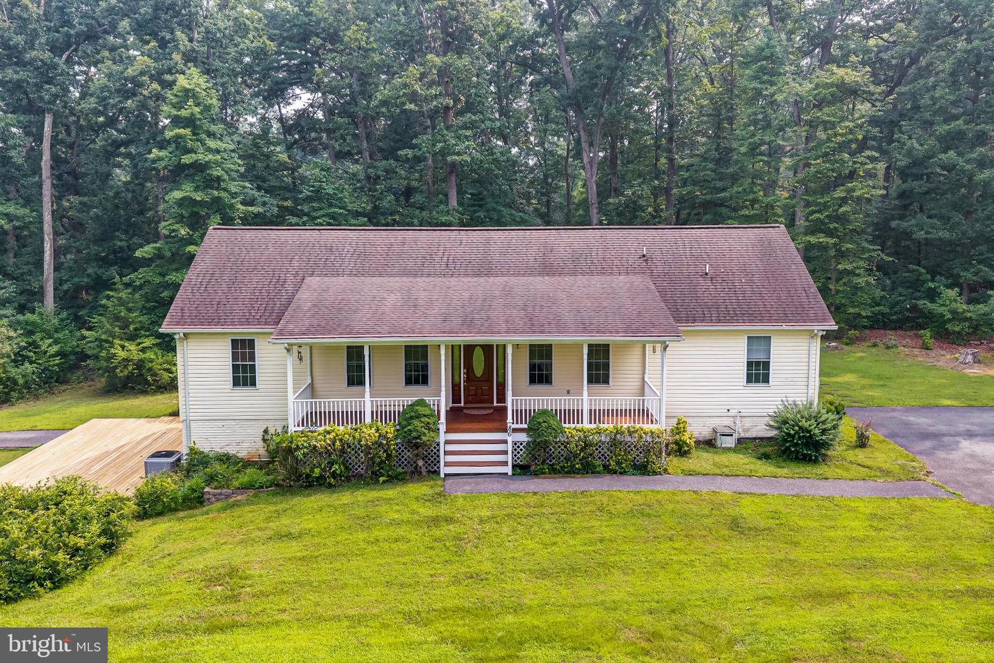 86 Iris Lane, Front Royal