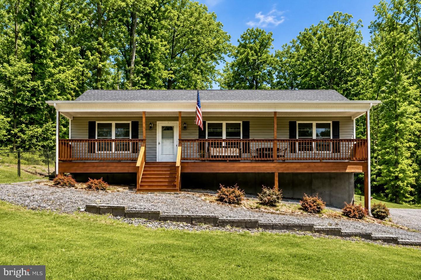 227 Mountain Heights Rd