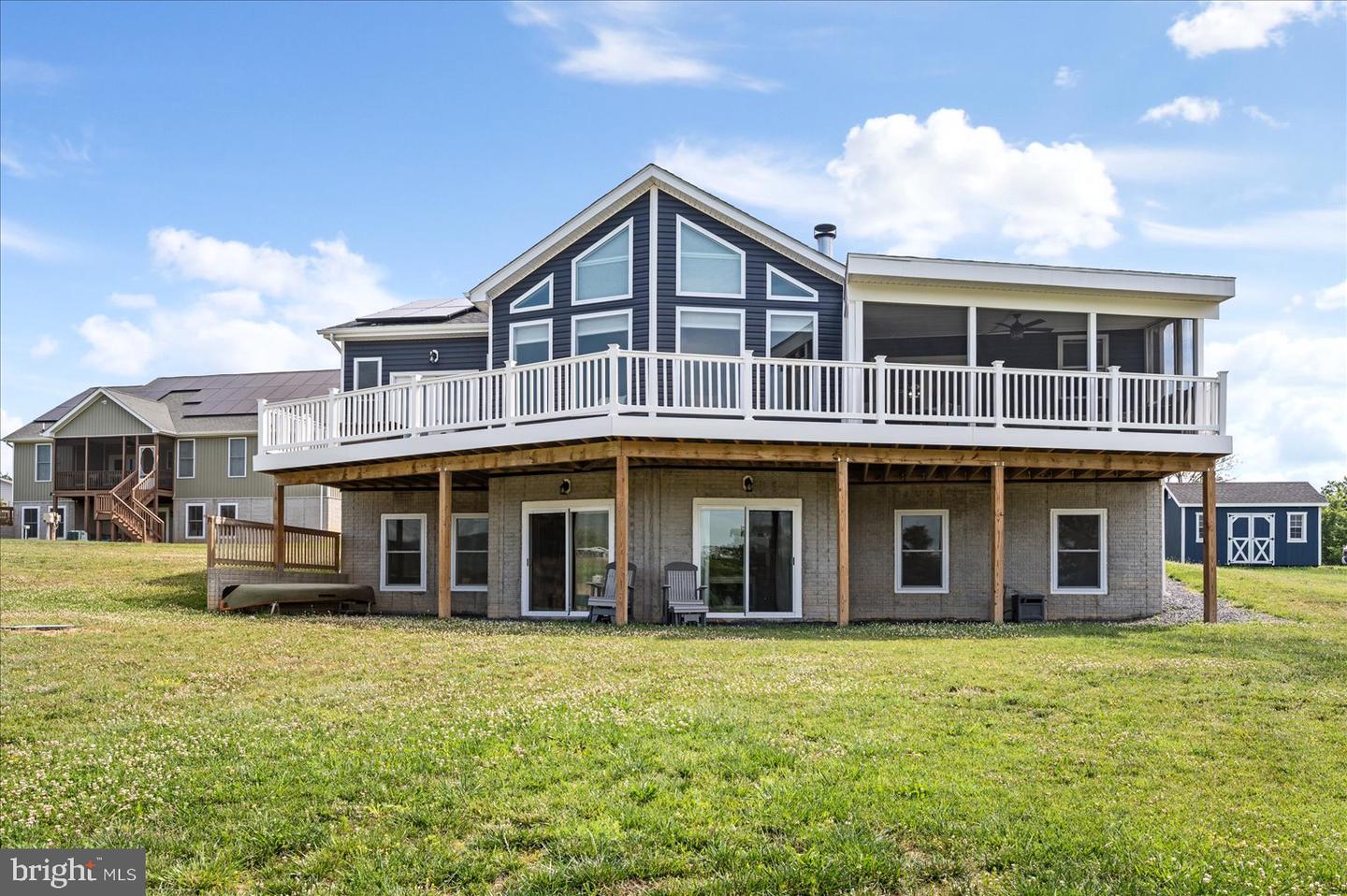 150 Sunset Village Road, Front Royal