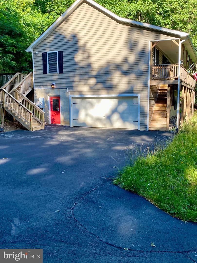 1157 Granny Smith Road