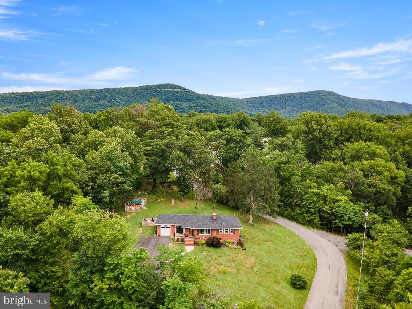 149 Dungadin Rd