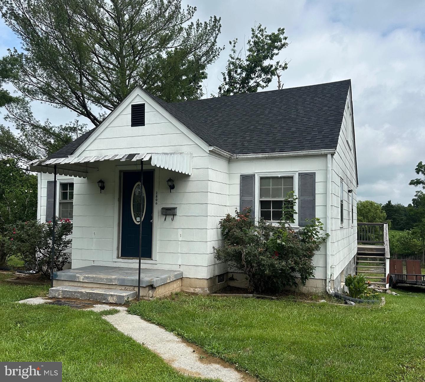 2806 Strasburg