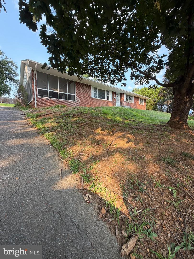 315 W Main Street