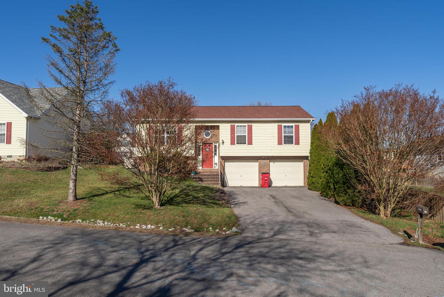 32 Phlox Lane, Martinsburg