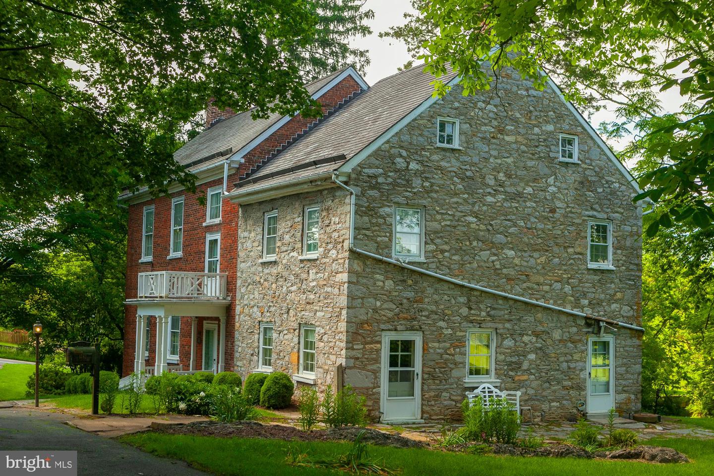123 Old Mill Road