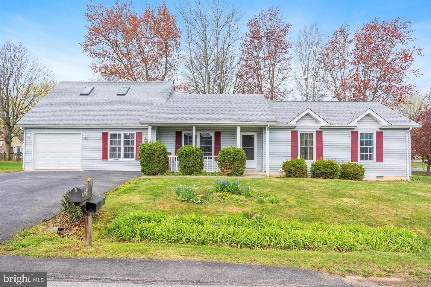 158 Ambler Lane, Falling Waters