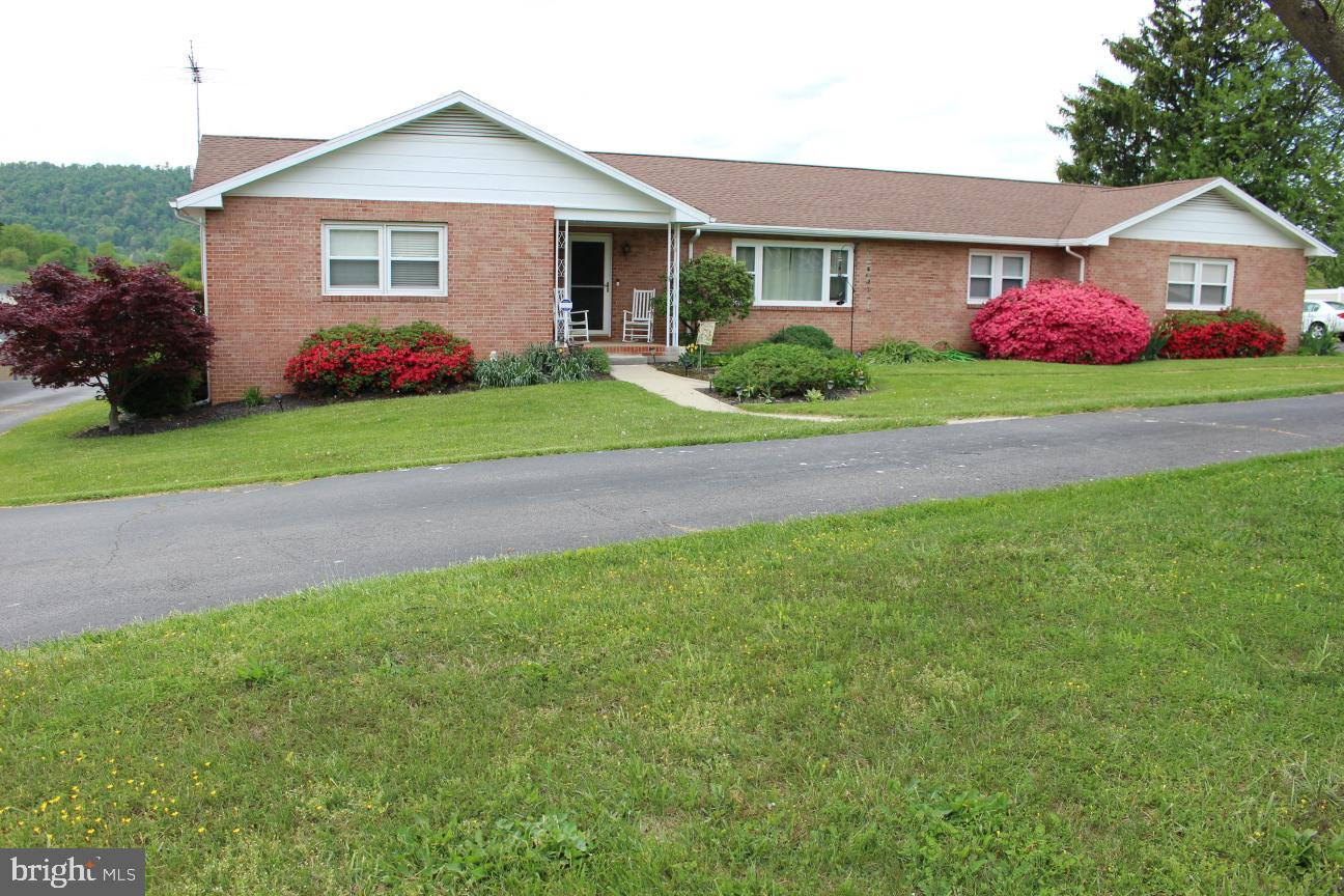 509 Ridge Road S, Martinsburg