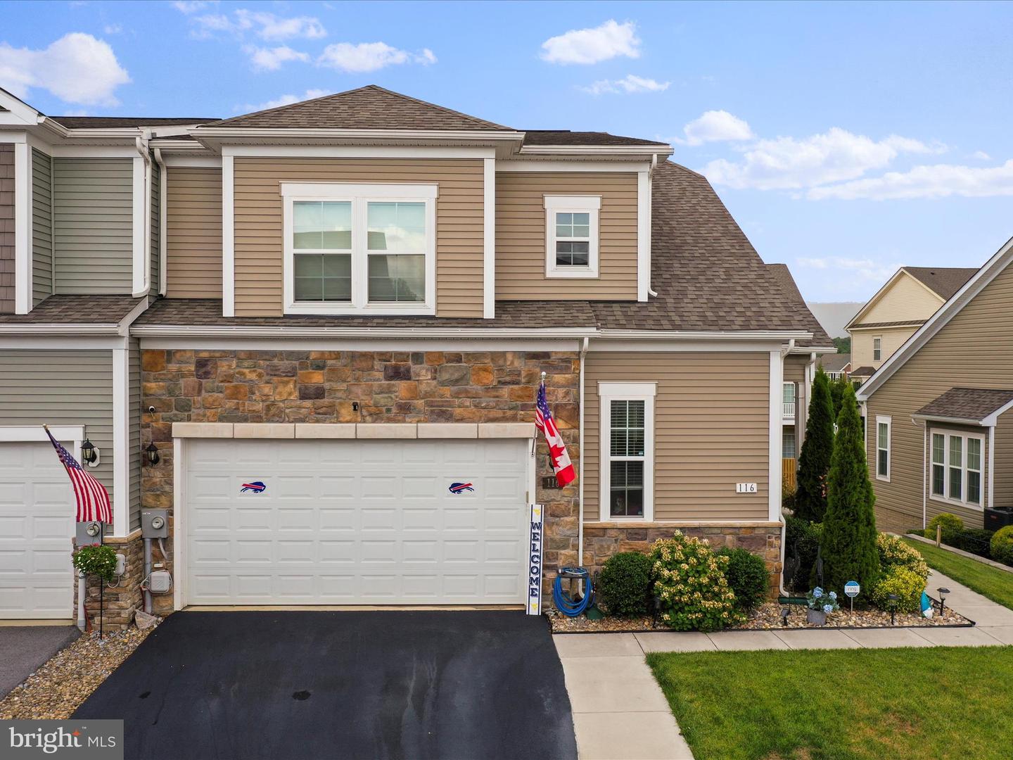 116 Strathmore Way E, Martinsburg