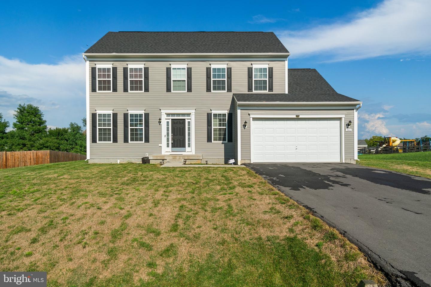 846 Calvert Circle, Bunker Hill