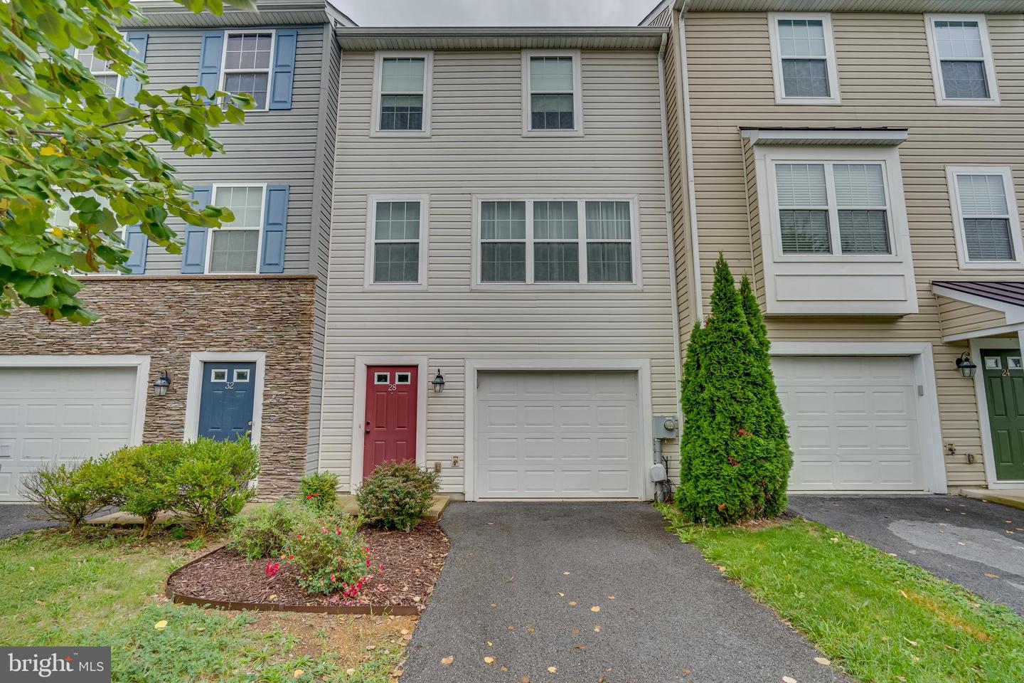 28 Carmody Court, Martinsburg