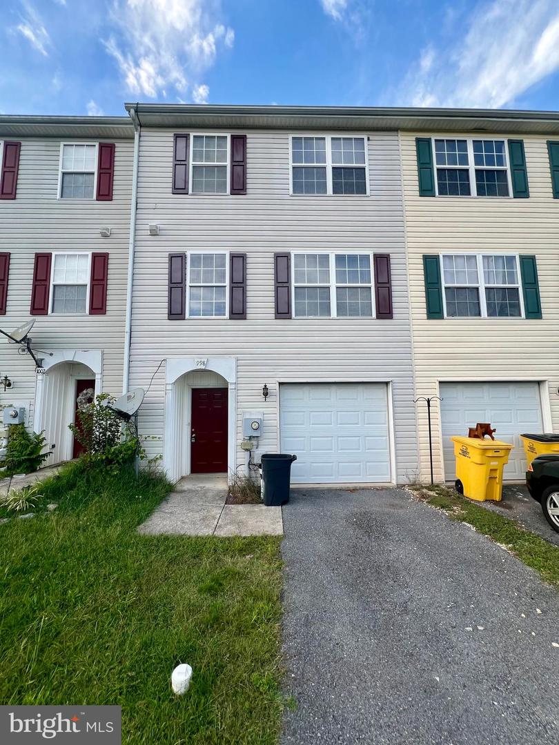 998 Aztec Drive, Martinsburg