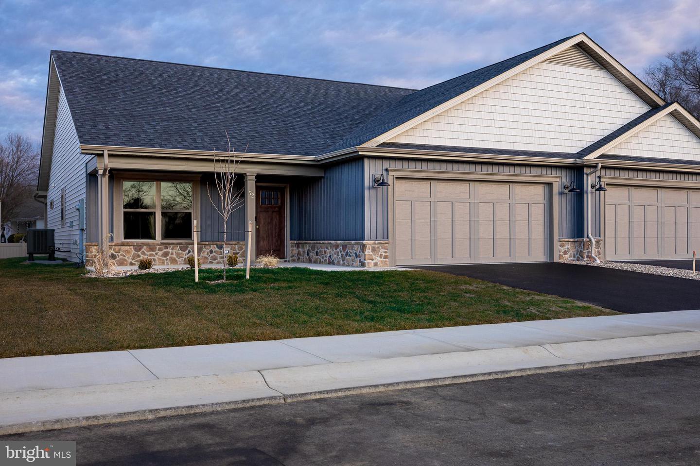 53 Grainfield Court, Martinsburg