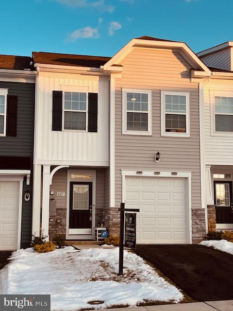 425 Hillsdale Place, Martinsburg