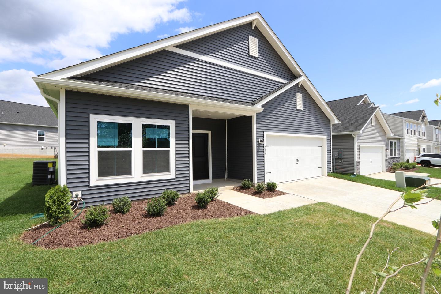 204 Salute Circle, Martinsburg