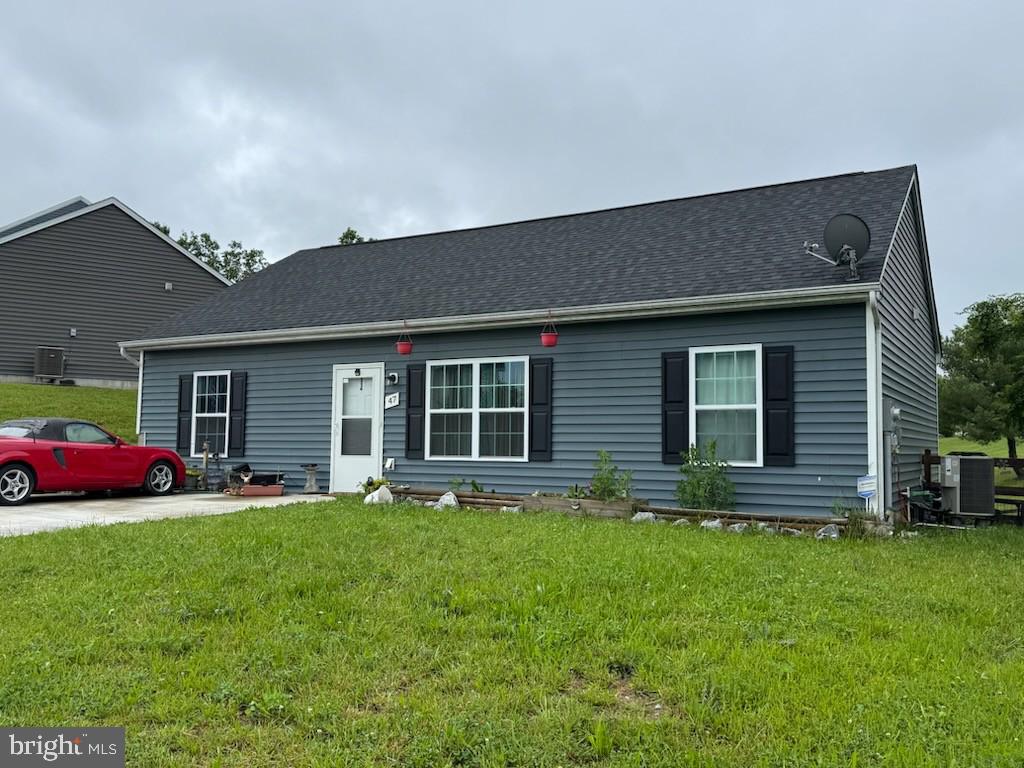 47 Lair Way, Inwood