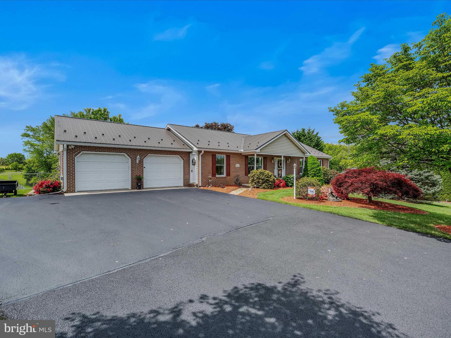 244 Jeanna Lane, Falling Waters