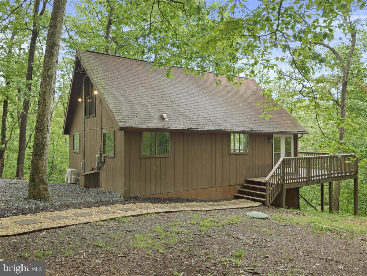 106 Monacan Trail, Hedgesville