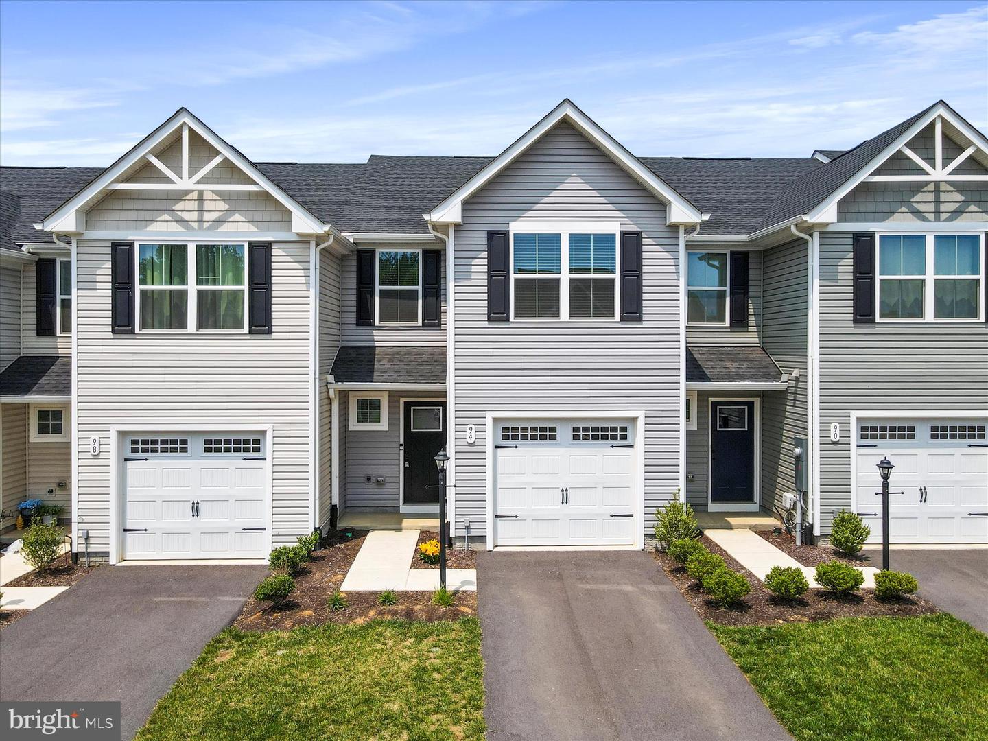 94 Calais Place, Hedgesville