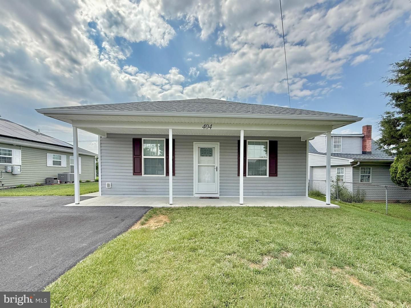 404 Athletic Street, Martinsburg